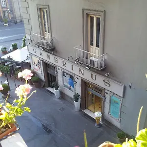 Edoardo Al Plebiscito Appartamento Napoli