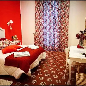 Resta Cu Mme Appartamento Napoli