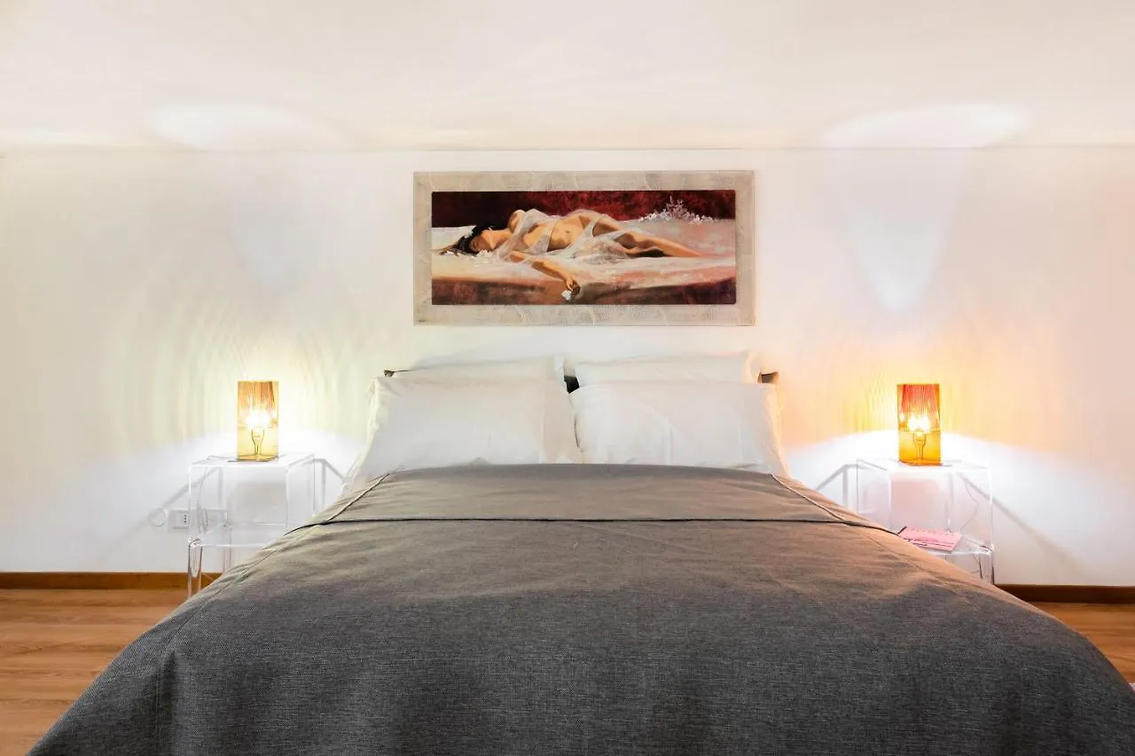 Rotonda 23 - Loft In Pantheon Apartment Rome